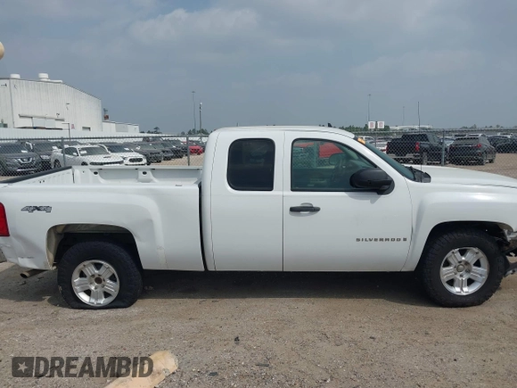 2009 Chevrolet Silverado 1500 Work Truck with VIN 1GCEK19069Z173281, listed as a IAAI auction lot 41786113 with 157,498 mi miles and . Bid and sale history available at DreamBid. Image 14.