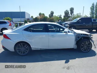 2018 Lexus IS 300 z VIN JTHBA1D21J5079172, wystawiony jako IAAI lot #42185189 z przebiegiem 35 458 mil mil oraz . Historia ofert i sprzedaży dostępna na DreamBid. Obrazek 14.
