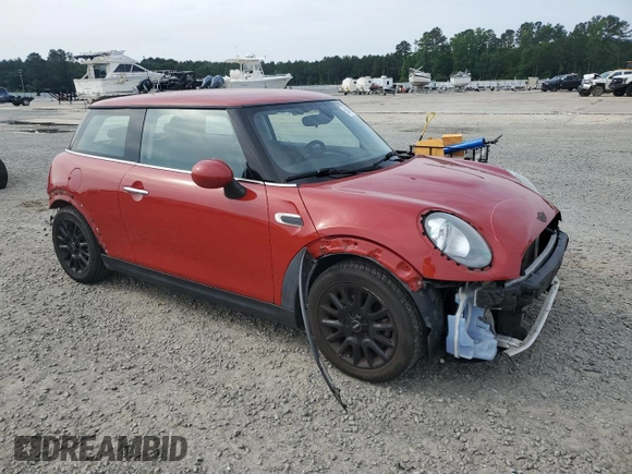 2018 MINI Hardtop Cooper with VIN WMWXP5C56J2G62296, listed as a Copart auction lot 58476725 with 59,378 mi miles and Salvage title. Bid and sale history available at DreamBid. Image 4.