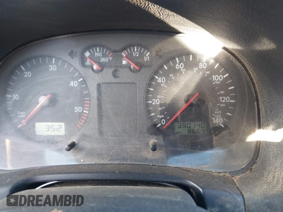 2003 Volkswagen Jetta с VIN WVWSP61J93W584513, выставлен на аукционе IAAI как лот 41361393 с пробегом 390 140 миль миль и . История ставок и продаж доступна на DreamBid. Изображение 7.