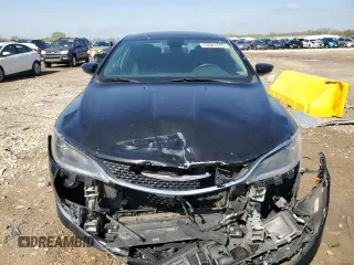 2015 Chrysler 200 Limited with VIN 1C3CCCAB3FN622419, listed as a Copart auction lot 53581745 with 153,404 mi miles and Clean Title. Bid and sale history available at DreamBid. Image 5.
