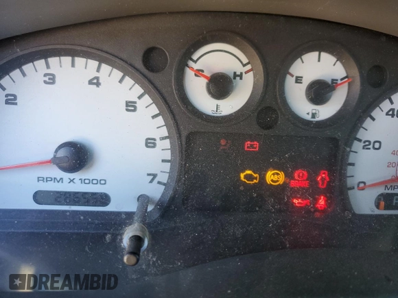 2004 Ford Ranger XLT Appearance with VIN 1FTYR44E54PA33398, listed as a Copart auction lot 68923794 with 286,558 mi miles and Salvage Title. Bid and sale history available at carsss.com. Image 9.