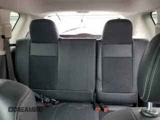 2017 Jeep Compass Sport SE z VIN 1C4NJDBB5HD128215, wystawiony jako Copart lot #60210685 z przebiegiem 95 943 mil mil oraz Szkoda całkowita • Salvage title. Historia ofert i sprzedaży dostępna na DreamBid. Obrazek 10.
