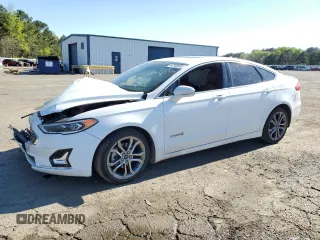 2019 Ford Fusion Hybrid Titanium with VIN 3FA6P0RU0KR120000, listed as a Copart auction lot 44743853 with 105,435 mi miles. Bid and sale history available at carsss.com. Image 1.
