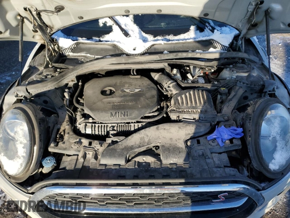 2017 MINI Clubman Cooper S with VIN WMWLU5C38H2E84018, listed as a Copart auction lot 83228824 with 151,963 mi miles and Salvage Title. Bid and sale history available at carsss.com. Image 11.