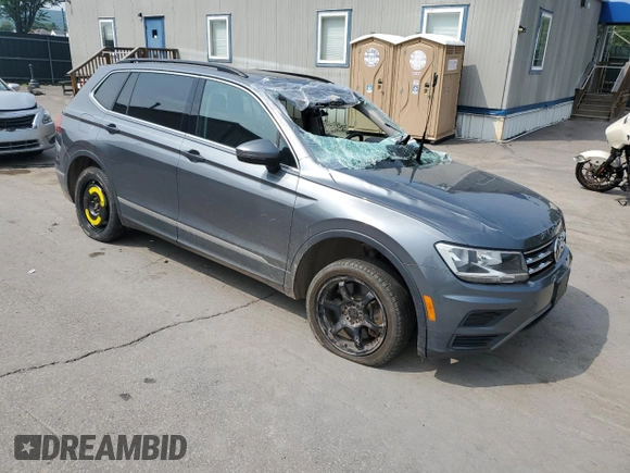2018 Volkswagen Tiguan SEL with VIN 3VV2B7AX2JM216584, listed as a Copart auction lot 60986525 with 78,641 mi miles and Salvage title. Bid and sale history available at DreamBid. Image 4.