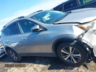 2018 Toyota RAV4 XLE with VIN 2T3WFREV6JW442859, listed as a IAAI auction lot 42252071 with 67,749 mi miles and . Bid and sale history available at DreamBid. Image 13.