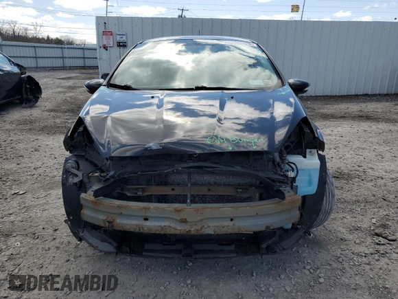 2014 Ford Fiesta SE z VIN 3FADP4EJ5EM182407, wystawiony jako Copart lot #51848425 z przebiegiem 134 347 mil mil oraz Szkoda całkowita • Salvage title. Historia ofert i sprzedaży dostępna na DreamBid. Obrazek 5.