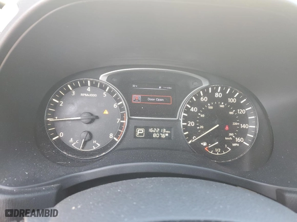 2015 Nissan Pathfinder S with VIN 5N1AR2MN6FC614761, listed as a Copart auction lot 45745575 with 162,213 mi miles and Clean Title. Bid and sale history available at carsss.com. Image 9.