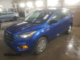 2018 Ford Escape S z VIN 1FMCU0F79JUB06376, wystawiony jako Copart lot #83109674 z przebiegiem 48 953 mil mil oraz Szkoda całkowita • Salvage title. Historia ofert i sprzedaży dostępna na DreamBid. Obrazek 1.