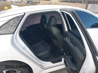 2024 Kia K5 GT-Line z VIN 5XXG64J29RG259036, wystawiony jako IAAI lot #40777274 z przebiegiem 6716 mil mil oraz . Historia ofert i sprzedaży dostępna na DreamBid. Obrazek 8.