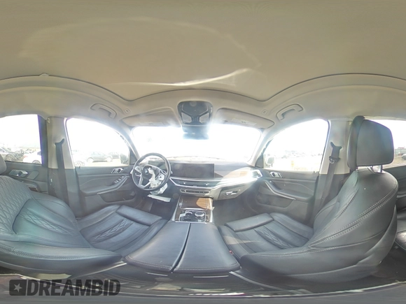 2024 BMW X7 xDrive40i z VIN 5UX23EM0XR9S60730, wystawiony jako Copart lot #49636395 z przebiegiem Nie podano mil oraz Szkoda całkowita • Salvage title. Historia ofert i sprzedaży dostępna na DreamBid. Obrazek 14.
