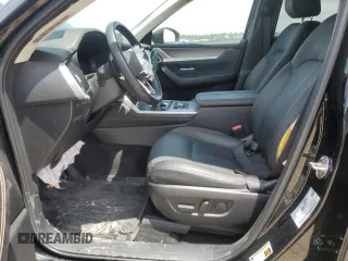2024 Mazda CX-90 S z VIN JM3KK1HC4R1125797, wystawiony jako Copart lot #54612455 z przebiegiem 10 123 mil mil oraz Szkoda całkowita • Salvage title. Historia ofert i sprzedaży dostępna na DreamBid. Obrazek 7.