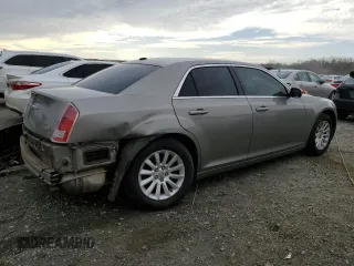 2014 Chrysler 300 with VIN 2C3CCAAG2EH220995, listed as a Copart auction lot 48237575 with 126,901 mi miles and Salvage Title. Bid and sale history available at carsss.com. Image 3.