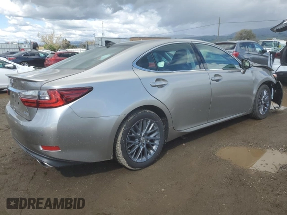 2018 Lexus ES with VIN 58ABK1GG2JU098152, listed as a Copart auction lot 48358495 with 57,941 mi miles and Salvage Title. Bid and sale history available at carsss.com. Image 3.