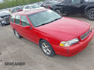 1998 Volvo V70 с VIN YV1LW5647W2444373, выставлен на аукционе IAAI как лот 42148447 с пробегом 194 492 миль миль и . История ставок и продаж доступна на DreamBid. Изображение 1.