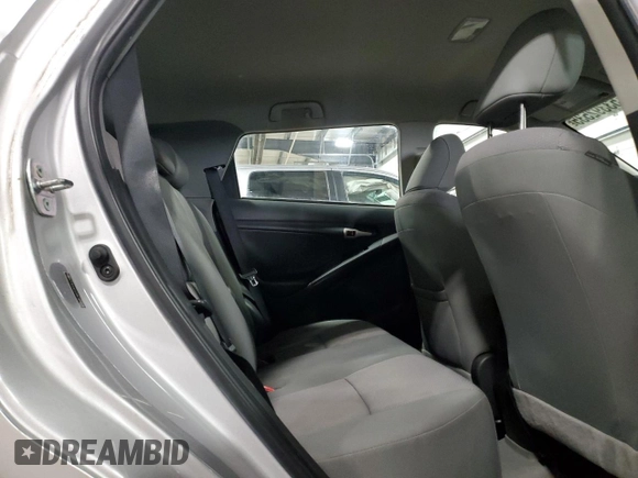 2010 Toyota Matrix z VIN 2T1KU4EE0AC309208, wystawiony jako Copart lot #53392535 z przebiegiem 98 773 mil mil oraz Czysty tytuł • Clean title. Historia ofert i sprzedaży dostępna na DreamBid. Obrazek 11.