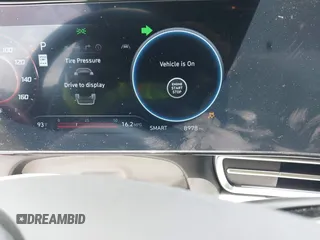 2024 Hyundai Elantra SEL with VIN KMHLM4DG6RU802179, listed as a IAAI auction lot 42432744 with 8,978 mi miles and . Bid and sale history available at DreamBid. Image 7.