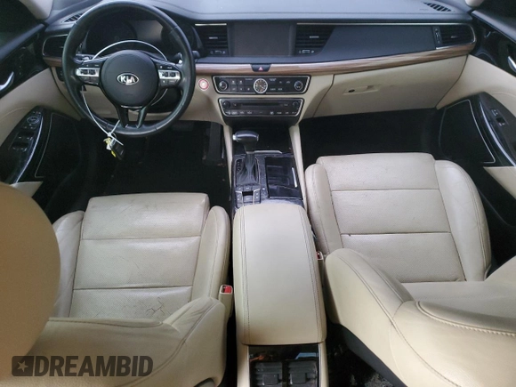 2017 Kia Cadenza Limited with VIN KNALC4J10H5087798, listed as a Copart auction lot 86920494 with 85,733 mi miles and Clean Title. Bid and sale history available at carsss.com. Image 8.
