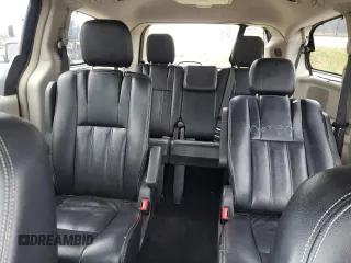 2016 Chrysler Town & Country Touring-L with VIN 2C4RC1CG6GR174832, listed as a Copart auction lot 80298694 with 260,910 mi miles and Clean Title. Bid and sale history available at carsss.com. Image 10.