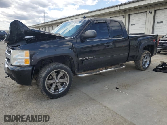 2007 Chevrolet Silverado 1500 1LT with VIN 1GCEK19097Z586132, listed as a Copart auction lot 50406825 with 177,331 mi miles and Salvage Title. Bid and sale history available at DreamBid. Image 1.