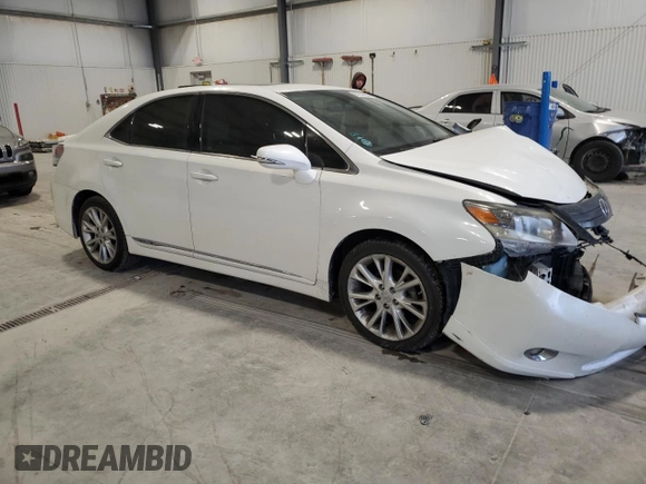 2010 Lexus HS 250h with VIN JTHBB1BA0A2015486, listed as a Copart auction lot 87533235 with 143,882 mi miles and Clean Title. Bid and sale history available at DreamBid. Image 4.