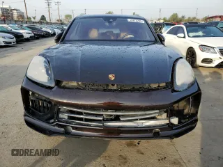 2019 Porsche Cayenne S z VIN WP1AB2AY3KDA61528, wystawiony jako Copart lot #43472285 z przebiegiem 64 972 mil mil oraz Szkoda całkowita • Salvage title. Historia ofert i sprzedaży dostępna na DreamBid. Obrazek 5.