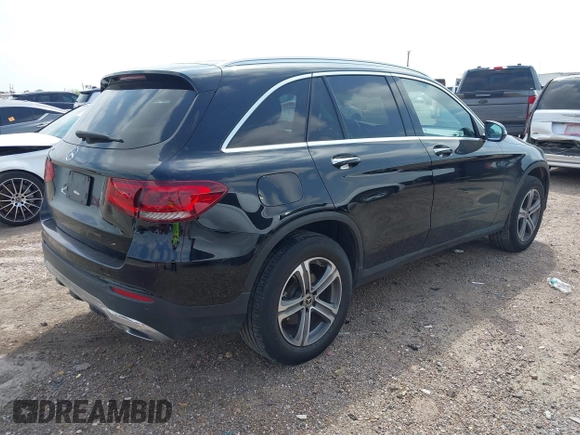 2021 Mercedes-Benz GLC 300 with VIN W1N0G8DB7MF978724, listed as a IAAI auction lot 41923957 with 33,434 mi miles and . Bid and sale history available at DreamBid. Image 4.