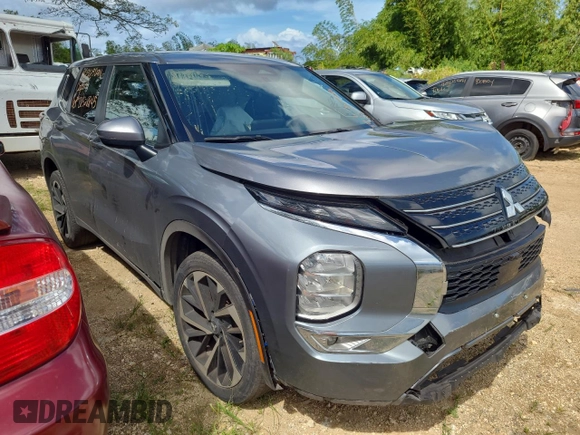 2022 Mitsubishi Outlander SE z VIN JA4J3UA84NZ085087, wystawiony jako Copart lot #88528845 z przebiegiem Nie podano mil oraz Nie do naprawy • Non repairable. Historia ofert i sprzedaży dostępna na DreamBid. Obrazek 4.