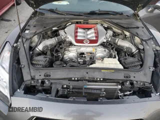 2016 Nissan GT-R Premium z VIN JN1AR5EFXGM290743, wystawiony jako Copart lot #79839874 z przebiegiem 34 358 mil mil oraz Szkoda całkowita • Salvage title. Historia ofert i sprzedaży dostępna na DreamBid. Obrazek 11.
