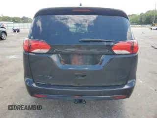 2018 Chrysler Pacifica Limited z VIN 2C4RC1GG9JR261500, wystawiony jako Copart lot #52165515 z przebiegiem 100 258 mil mil oraz Szkody całkowita. Historia ofert i sprzedaży dostępna na DreamBid. Obrazek 6.