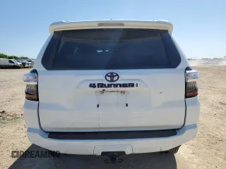 2022 Toyota 4Runner SR5 Premium with VIN JTENU5JR6N6069988, listed as a Copart auction lot 51789245 with 64,719 mi miles and Salvage title. Bid and sale history available at DreamBid. Image 6.