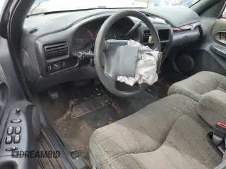 1997 Oldsmobile Cutlass Supreme S z VIN 1G3WH52MXVF317238, wystawiony jako Copart lot #53523905 z przebiegiem 135 925 mil mil oraz Szkody całkowita. Historia ofert i sprzedaży dostępna na DreamBid. Obrazek 8.