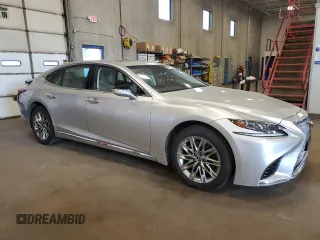 2019 Lexus LS with VIN JTHC51FF8K5005502, listed as a Copart auction lot 73387034 with 84,224 mi miles and Salvage Title. Bid and sale history available at carsss.com. Image 4.