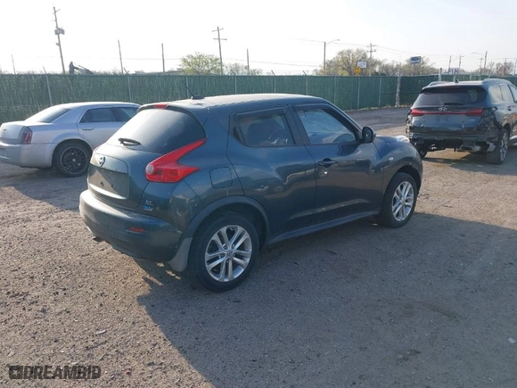 2012 Nissan Juke S with VIN JN8AF5MRXCT116659, listed as a IAAI auction lot 41890868 with 106,522 mi miles. Bid and sale history available at carsss.com. Image 4.