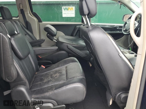 2014 Chrysler Town & Country Touring with VIN 2C4RC1BG2ER197894, listed as a Copart auction lot 69937954 with 142,948 mi miles and Salvage Title. Bid and sale history available at DreamBid. Image 11.