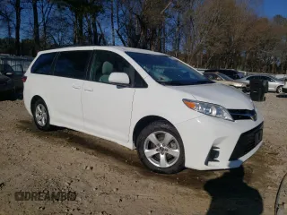 2019 Toyota Sienna LE Auto Access Seat with VIN 5TDKZ3DC8KS017441, listed as a Copart auction lot 46827085 with 61,948 mi miles and Salvage Title. Bid and sale history available at DreamBid. Image 4.