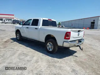 2020 Ram 2500 Tradesman with VIN 3C6UR5CLXLG217797, listed as a IAAI auction lot 41994981 with 209,325 mi miles and . Bid and sale history available at DreamBid. Image 3.