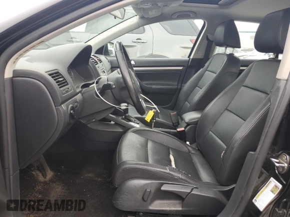 2010 Volkswagen Jetta SE with VIN 3VWRZ7AJ2AM118463, listed as a Copart auction lot 61217035 with 159,847 mi miles and Clean title. Bid and sale history available at DreamBid. Image 7.