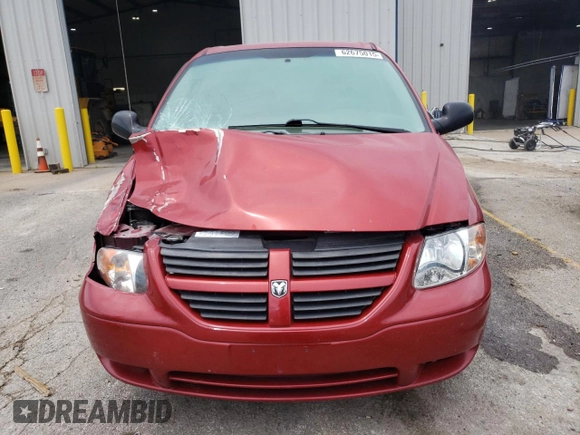 2005 Dodge Caravan SXT with VIN 1D4GP45R25B435433, listed as a Copart auction lot 62675015 with 292,919 mi miles and Salvage title. Bid and sale history available at DreamBid. Image 5.