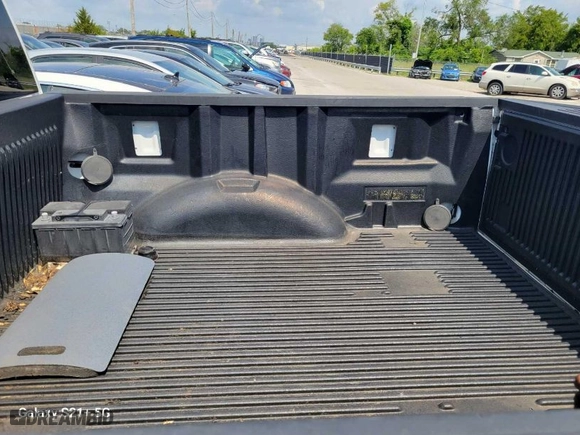 2018 Ford F-150 XL with VIN 1FTEW1EP4JFD92026, listed as a IAAI auction lot 42035245 with 23,821 mi miles. Bid and sale history available at carsss.com. Image 1.