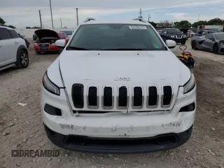 2016 Jeep Cherokee 75th Anniversary z VIN 1C4PJLCB2GW376586, wystawiony jako Copart lot #63290275 z przebiegiem 83 940 mil mil oraz Czysty tytuł • Clean title. Historia ofert i sprzedaży dostępna na DreamBid. Obrazek 5.