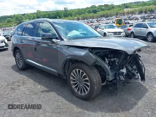 2021 Lincoln Aviator Reserve with VIN 5LM5J7XC3MGL06451, listed as a IAAI auction lot 42534771 with 34,331 mi miles and . Bid and sale history available at DreamBid. Image 1.