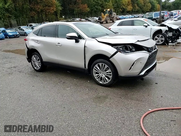 2023 Toyota Venza LE with VIN JTEAAAAH2PJ144029, listed as a Copart auction lot 73219584 with 9,890 mi miles and Salvage Title. Bid and sale history available at carsss.com. Image 14.