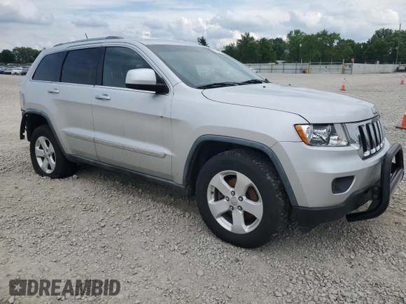 2011 Jeep Grand Cherokee Laredo z VIN 1J4RR4GG9BC714793, wystawiony jako Copart lot #61197945 z przebiegiem Nie podano mil oraz Czysty tytuł • Clean title. Historia ofert i sprzedaży dostępna na DreamBid. Obrazek 4.