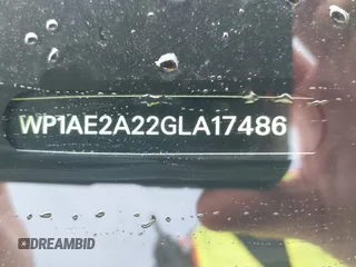2016 Porsche Cayenne S E-Hybrid z VIN WP1AE2A22GLA17486, wystawiony jako IAAI lot #42229641 z przebiegiem 91 642 mil mil oraz . Historia ofert i sprzedaży dostępna na DreamBid. Obrazek 9.