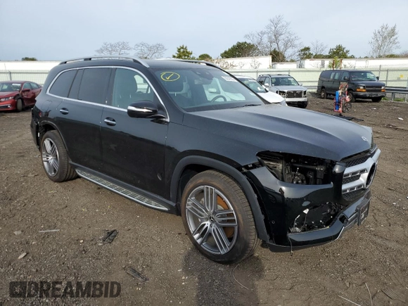 2022 Mercedes-Benz GLS 450 with VIN 4JGFF5KE4NA710045, listed as a Copart auction lot 50248833 with 1,642 mi miles and . Bid and sale history available at DreamBid. Image 4.