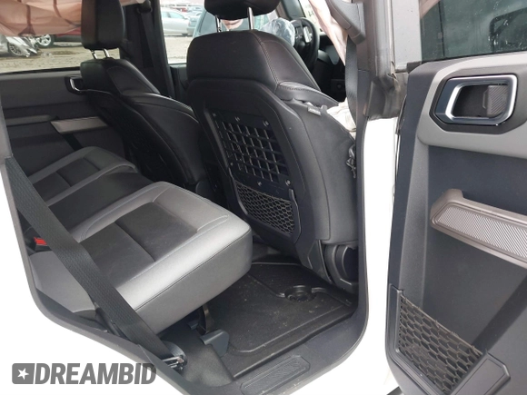 2022 Ford Bronco with VIN 1FMDE5BH2NLB90209, listed as a IAAI auction lot 41847294 with 17,721 mi miles and . Bid and sale history available at DreamBid. Image 8.