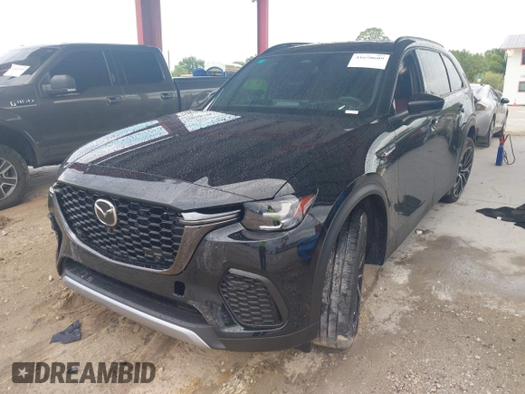 2025 Mazda CX-70 Premium Plus with VIN JM3KJEHA2S1111590, listed as a IAAI auction lot 41650609 with 5,377 mi miles and . Bid and sale history available at DreamBid. Image 17.