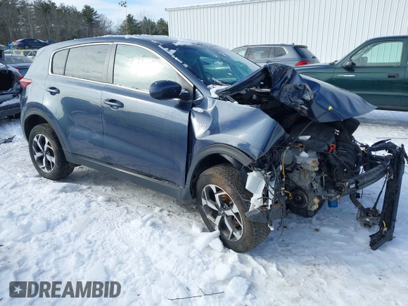 2020 Kia Sportage LX with VIN KNDPMCAC7L7835859, listed as a IAAI auction lot 41631071 with 52,438 mi miles and . Bid and sale history available at carsss.com. Image 1.